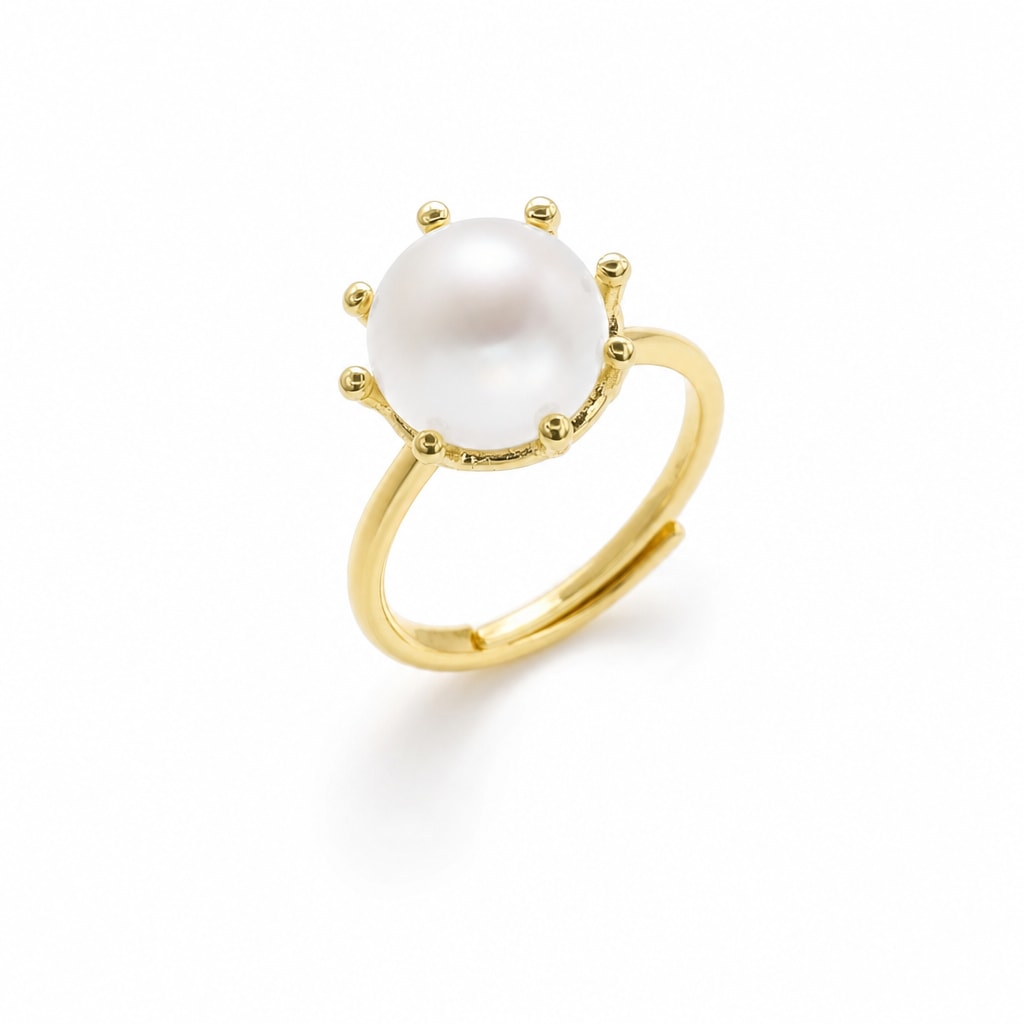 Esme crown setting pearl ring in 18K gold-plated finish on white background