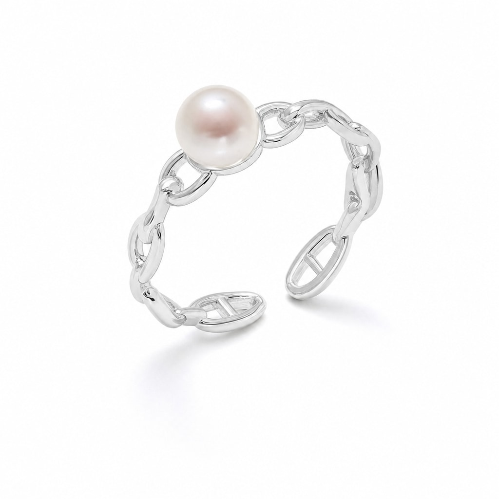 Maia mariner link pearl ring in gold-plated sterling silver on white background - second finish