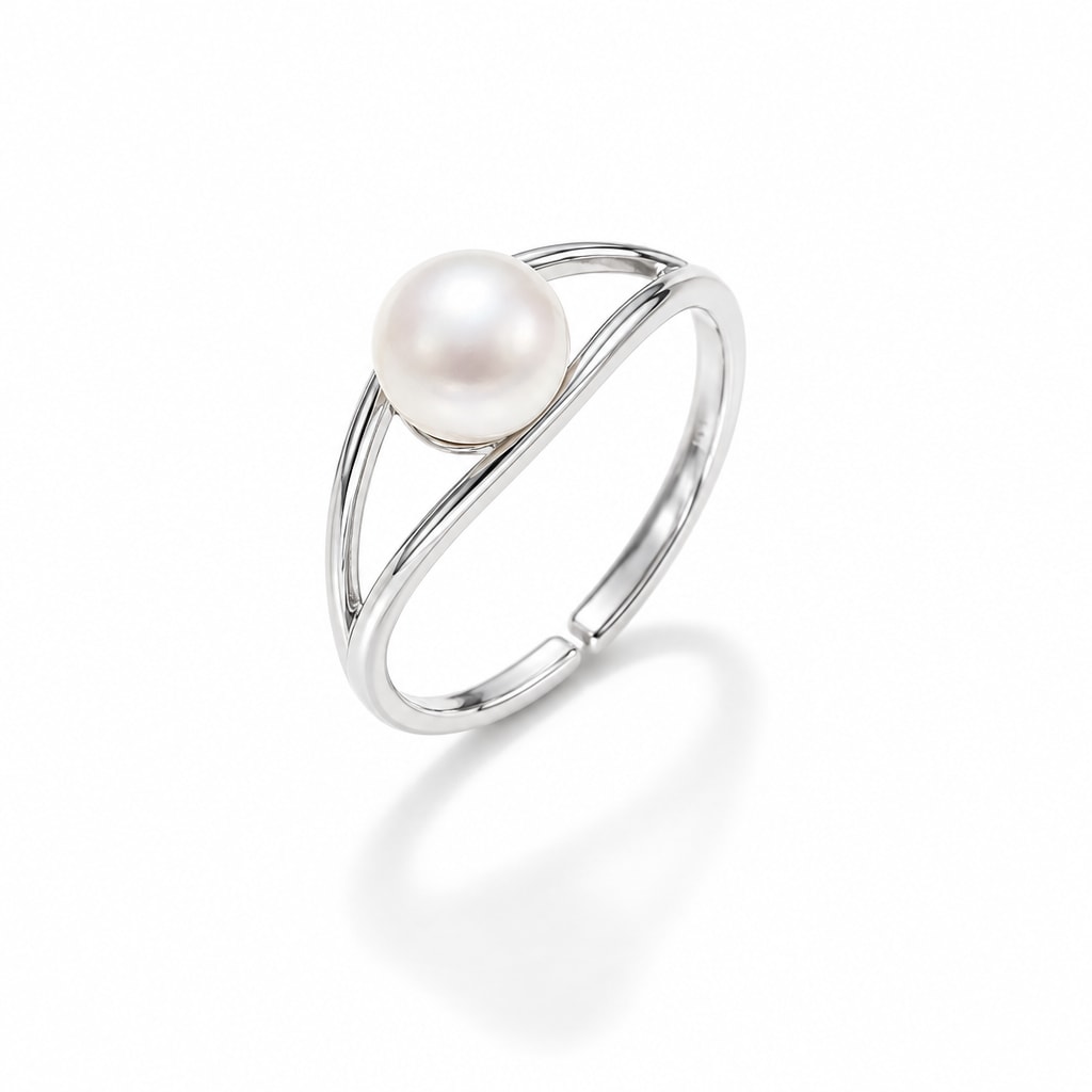 Sonia split shank pearl ring in gold-plated sterling silver on white background - second finish